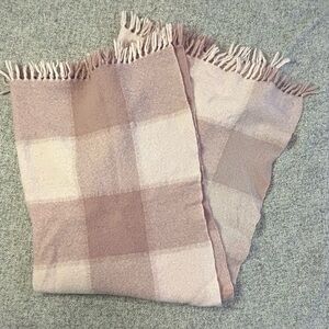 Three Weavers Pink Plaid Blanket Wrap